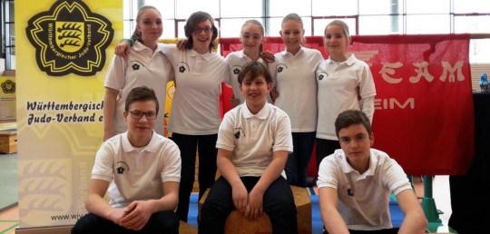 Nürtinger Jugend-Kampfrichter bestehen Feuertaufe beim Osterhasencup in Steinheim