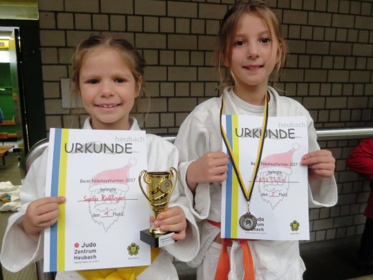 1 Pokal und 3 Silbermedaillen für Nürtinger u10 Judosternchen beim Heubacher Nikolausturnier