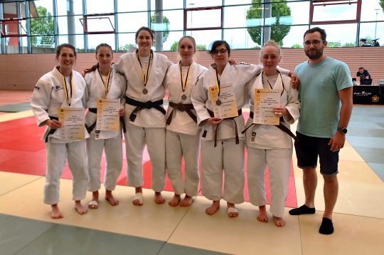 Vizemeisterschaft für Nürtinger Judo-Frauen in der Landesliga
