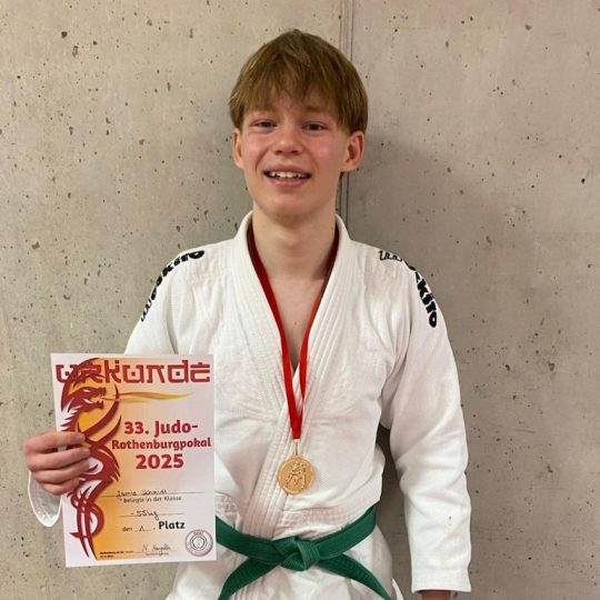 Jamie Scmidt wird Erster beim Rothenburgpokal