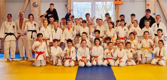 6 Athleten mit dem Talentkaderabzeichen geehrt